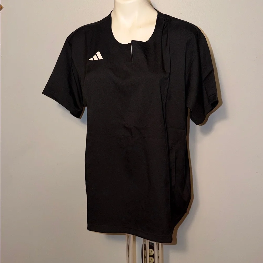 Adidas Adizero Dugout Cage T-Shirt (Gender Neutral) Medium. NWT.